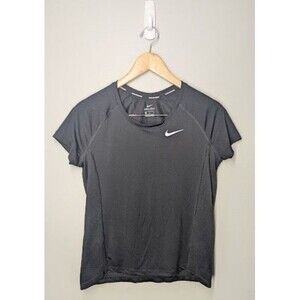 Nike Dri Fit Women’s Large Running T Shirt Breathable Lightweight Black